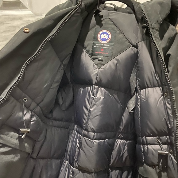 Canada Goose Victoria Parka - Picture 4 of 9